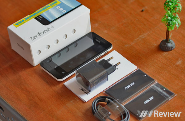Khám phá bên trong điện thoại giá rẻ Asus Zenfone 4