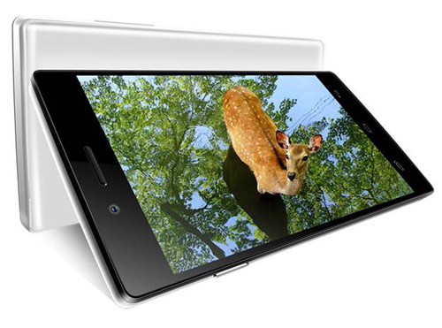 Siêu phẩm chip 8 nhân, Ram 2G hút khách nhờ khuyến mãi 2,5 triệu đồng.