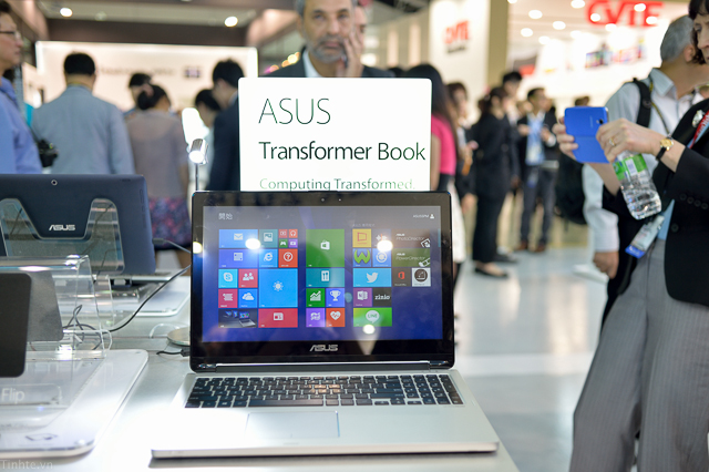 [Computex 2014] Asus Transformer Book Flip: laptop lật xoay 15.6