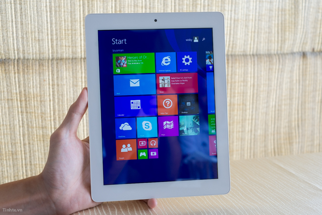 Tablet thương hiệu Việt: ROSA, 8