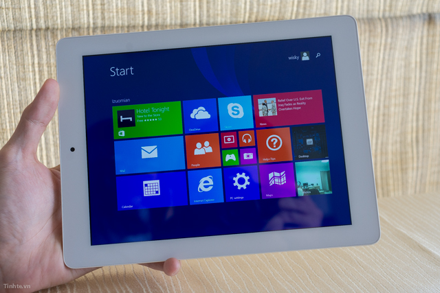 Tablet thương hiệu Việt: ROSA, 8