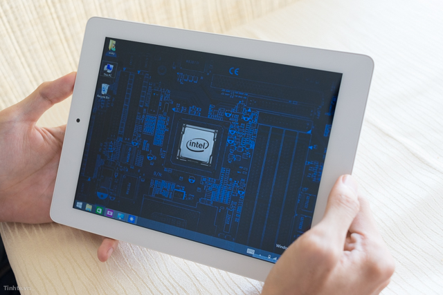 Tablet thương hiệu Việt: ROSA, 8
