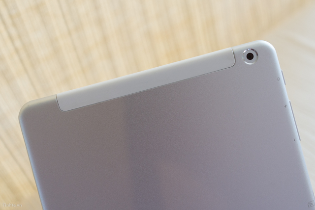 Tablet thương hiệu Việt: ROSA, 8