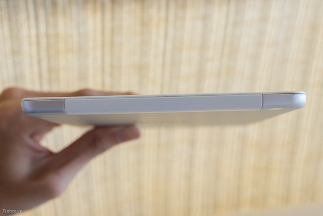 Tablet thương hiệu Việt: ROSA, 8