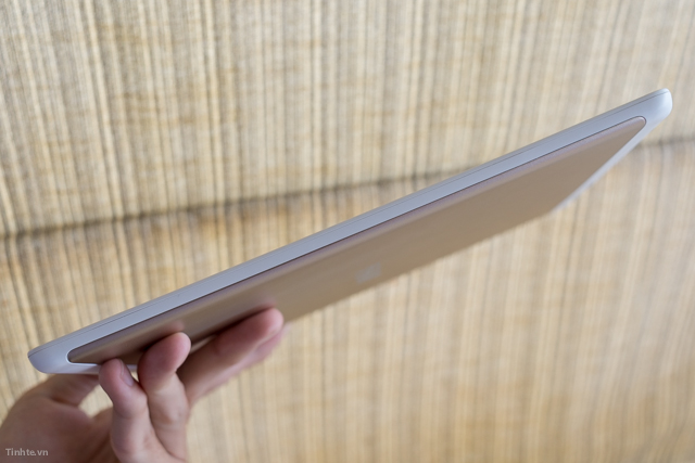 Tablet thương hiệu Việt: ROSA, 8