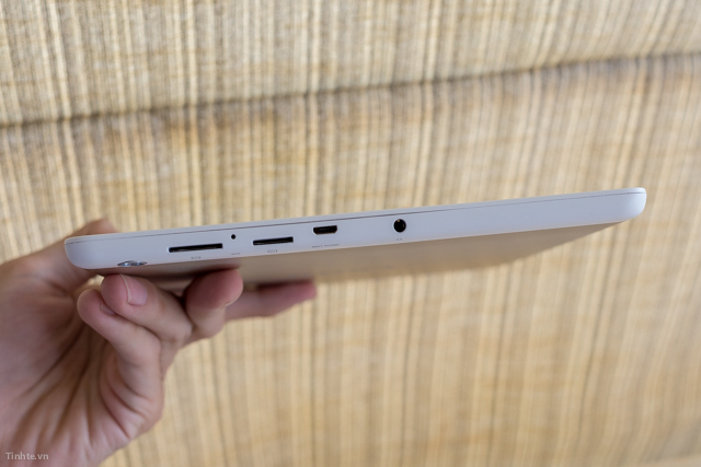 Tablet thương hiệu Việt: ROSA, 8