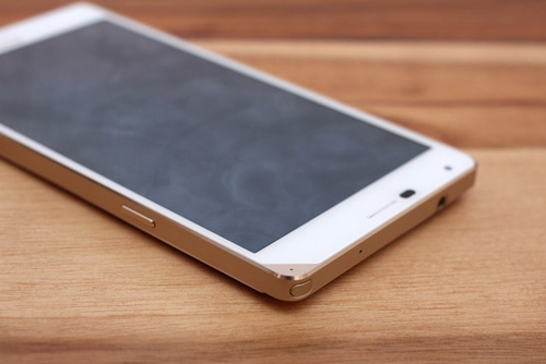 Thị trường smartphone Việt: thêm ông lớn xứ Hàn góp mặt.