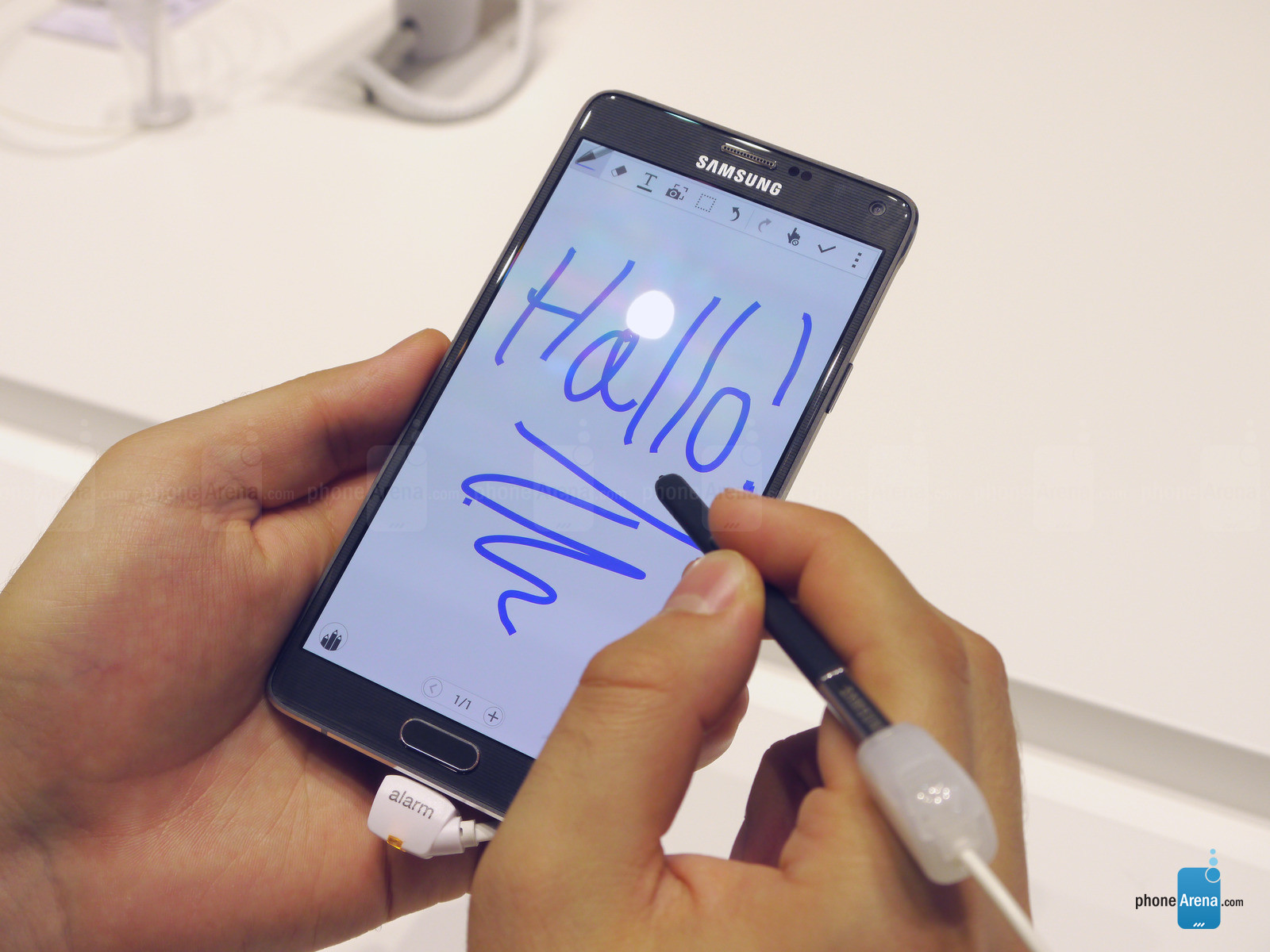 9 ưu điểm của Samsung Galaxy Note 4 so với Galaxy Note 3