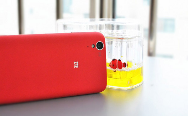ZTE ra Geek, smartphone đầu tiên trang bị vi xử lý Tegra 4