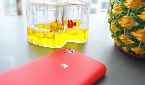 ZTE ra Geek, smartphone đầu tiên trang bị vi xử lý Tegra 4