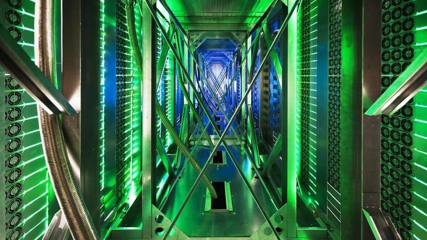 Google sắp trở thành đối thủ của Intel?