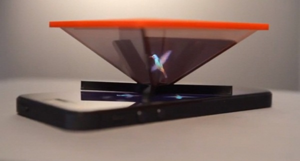 Biến smartphone thành máy chiếu 3D 
